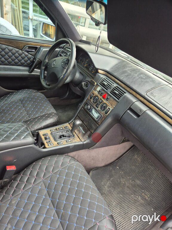 Mercedes E 240, 2.4 L, 1998 il, 500 000 km — Avtomobillər, Zaqatala (3)