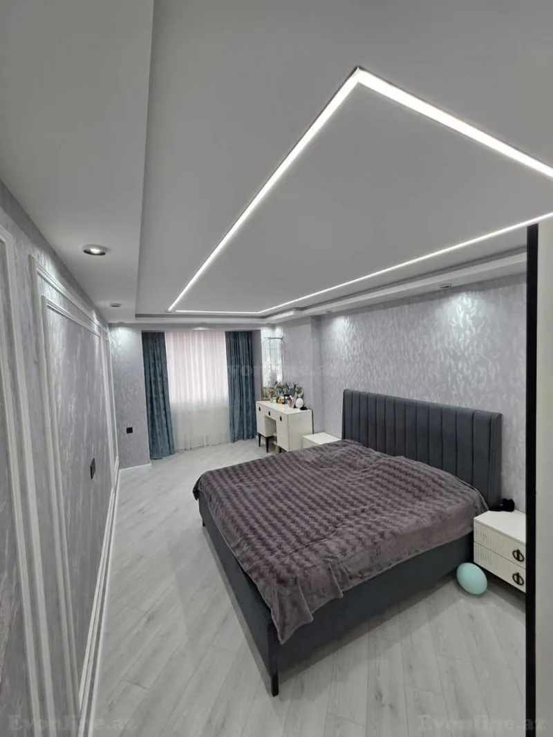 Satılır 5 otaqlı Mənzil Köhnə tikili 120 m² Bakı, Xətai r., Əhmədli m — Mənzil, Bakı (3)