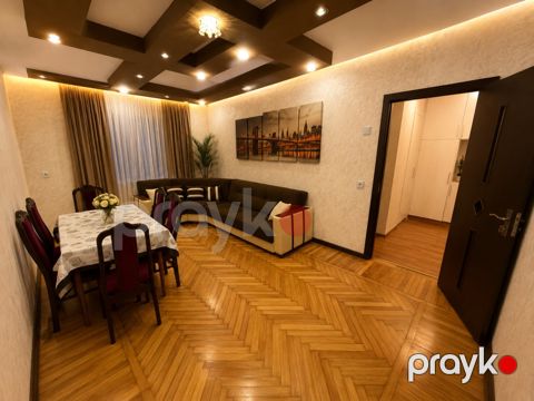 Satılır 2 otaqlı köhnə tikili 49 m² — Bakı