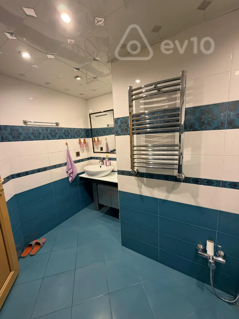 2 otaqlı mənzil, 94 m², Bakı, Əsəd Əhməd Küç 41 b. — kirayə — Mənzil, Bakı (11)