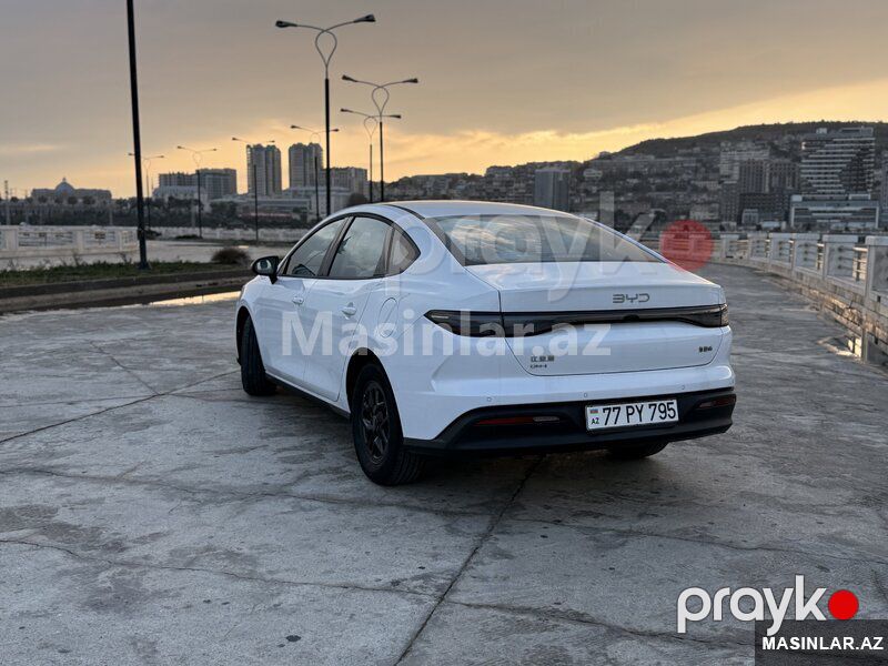 Byd Seal 05, 2026 il — Minik avtomobili icarəsi, Bakı (4)