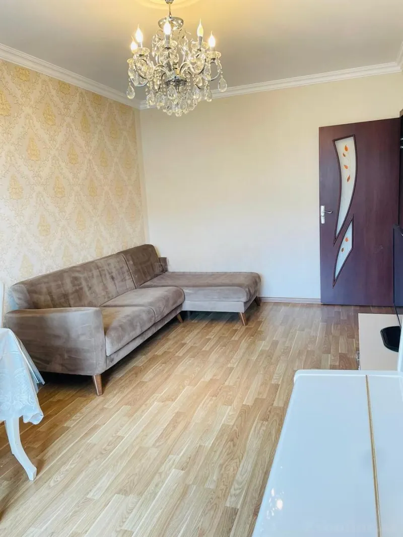 Satılır 3 otaqlı Mənzil Köhnə tikili 75 m² Bakı, Xətai r., Əhmədli m — Mənzil, Bakı (3)