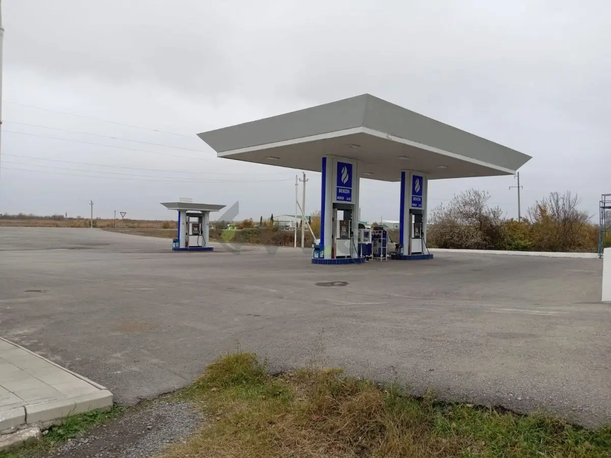 200 m² Obyekt / Ofis Satılır, Ağdaş — Ağdaş