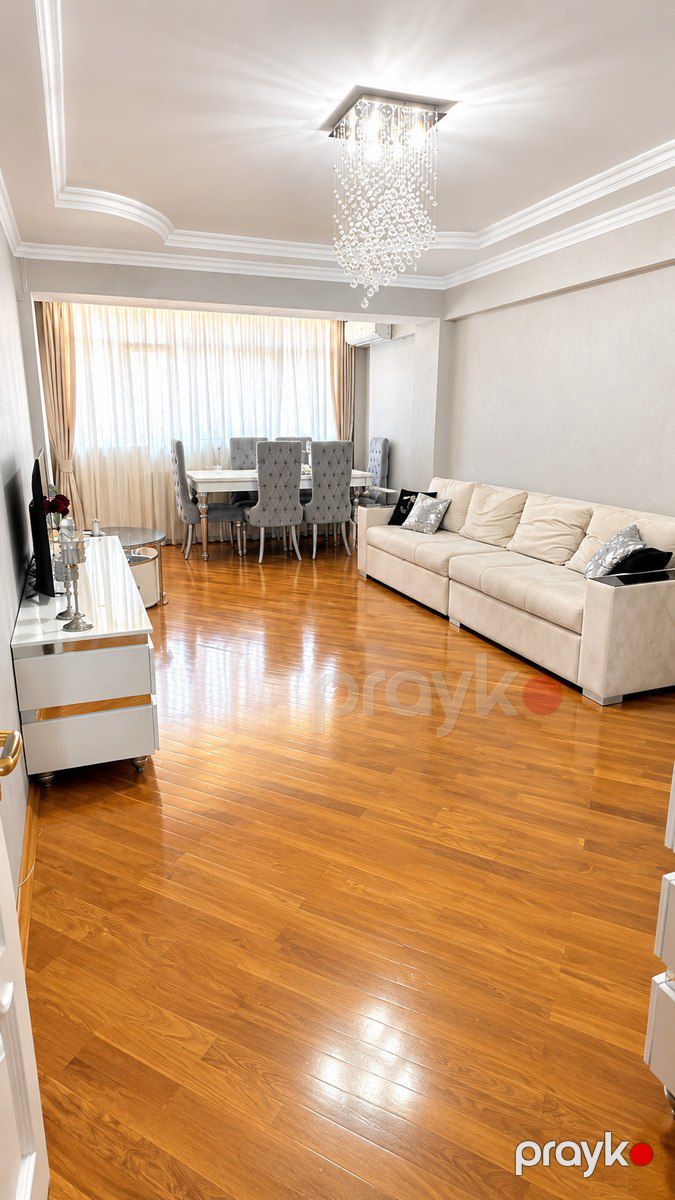 Satılır 2 otaqlı köhnə tikili 70 m² — Mənzil, Bakı (2)