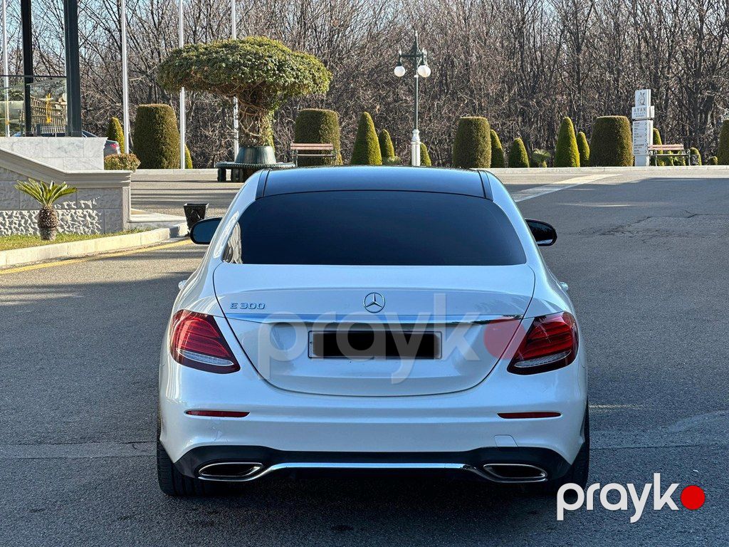 Mercedes E 300, 2.0 L, 2016 il, 208 460 km — Avtomobillər, Gəncə (8)
