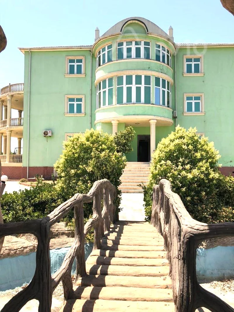 7 otaqlı həyət evi, 1150 m², Novxanı qəsəbəsi — Bakı