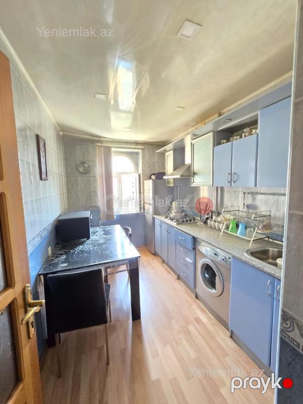Satılır 3 otaqlı Bina evi menzil (Köhnə tikili), 75 m², 13-cü mikrorayon — Mənzil, Sumqayıt (8)