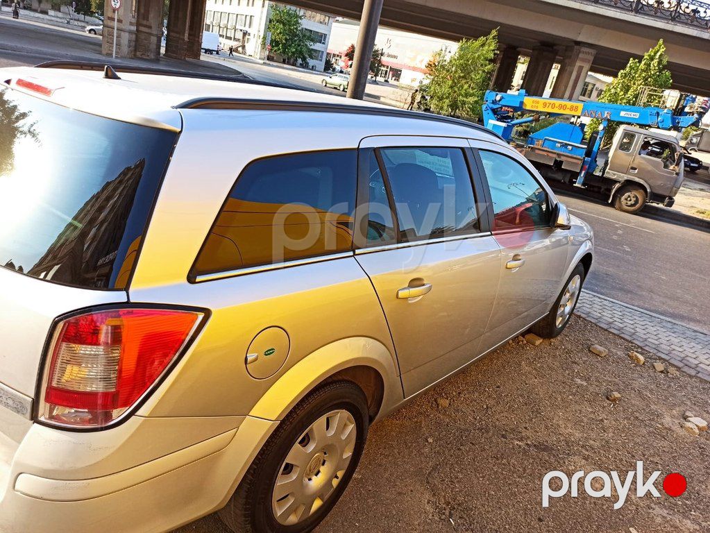 Opel Astra, 1.6 L, 2010 il, 135 000 km — Avtomobillər, Bakı (12)