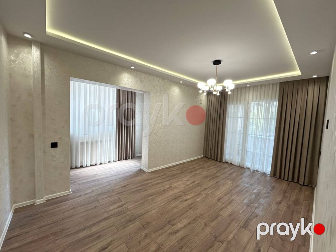 Satılır 2 otaqlı köhnə tikili 47 m² — Mənzil, Bakı (2)