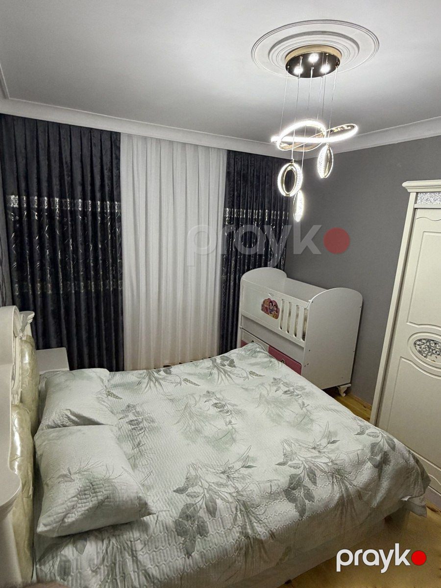 Satılır 4 otaqlı köhnə tikili 100 m² — Mənzil, Bakı (11)