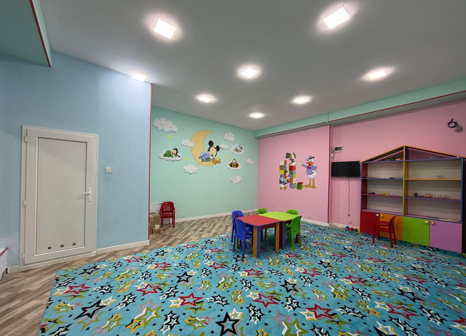 500 m² Əla təmirli obyekt satılır — Bakı
