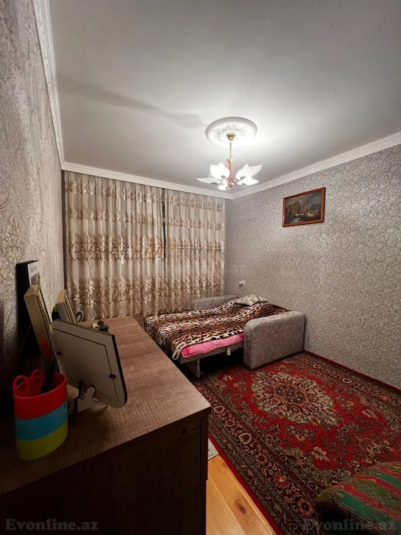 Satılır 3 otaqlı Mənzil Köhnə tikili 80 m² Bakı, Suraxanı r., Qaraçuxur — Mənzil, Bakı (5)