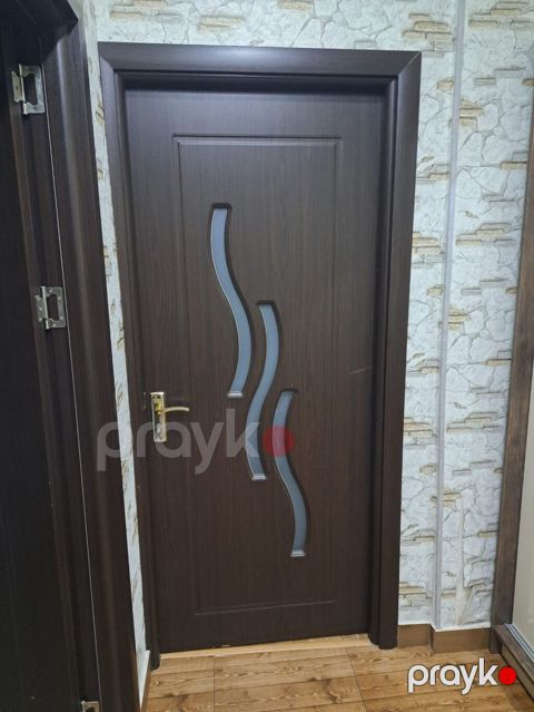 3 eded qapi 210 manata satiir. Uz 2m Eni 82sm Ehmedli AFA — Bakı