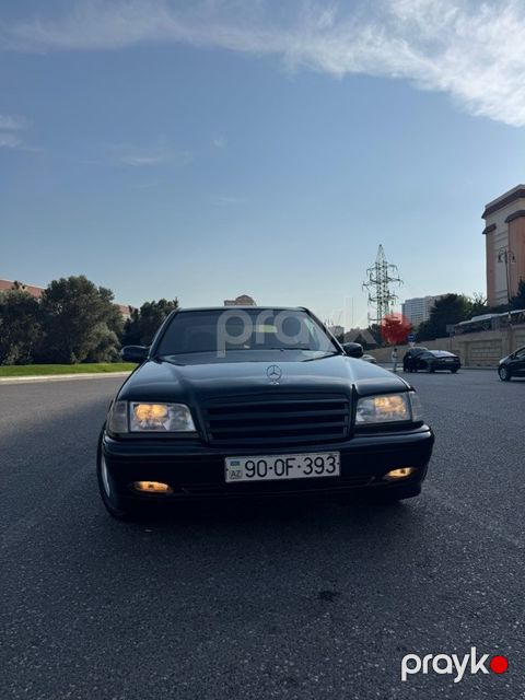 Mercedes C 240, 2.4 L, 1999 il, 404 773 km — Bakı