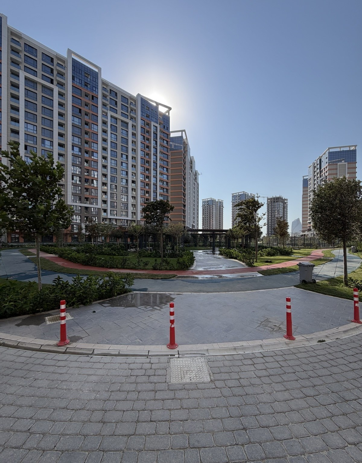 3 otaqlı mənzil 107 m² satılır — Bakı