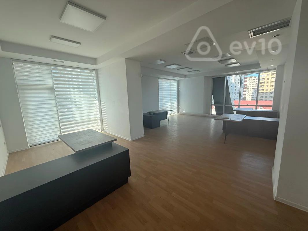 4 otaqlı mənzil, 213 m², İsmayıl Qutqaşınlı Küçəsi — Mənzil, Bakı (2)