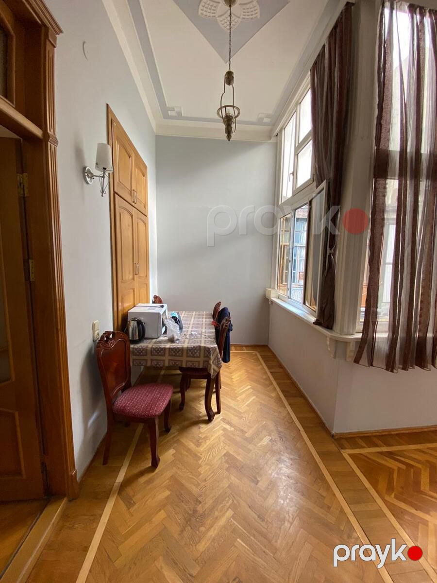 İcarəyə verilir 4 otaqlı köhnə tikili 160 m² — Mənzil, Bakı (5)