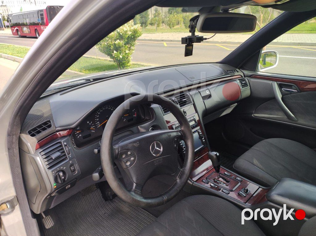 Mercedes E 220, 2.2 L, 2001 il, 650 000 km — Avtomobillər, Bakı (7)