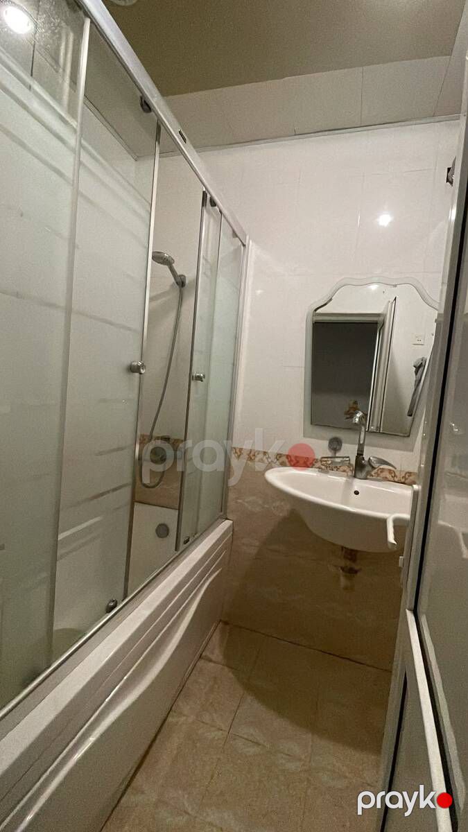 İcarəyə verilir 3 otaqlı köhnə tikili 93 m² — Mənzil, Bakı (11)