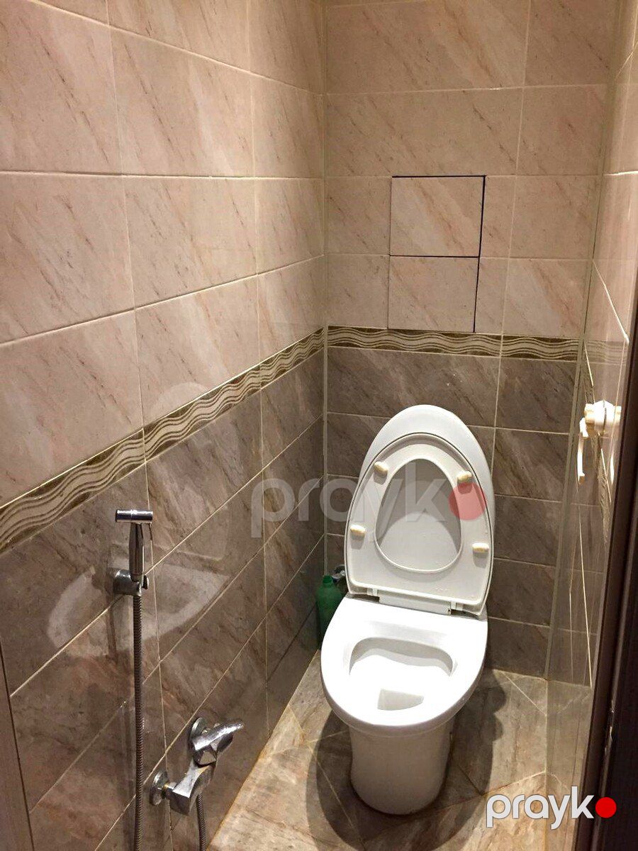 Satılır 2 otaqlı köhnə tikili 65 m² — Mənzil, Bakı (12)