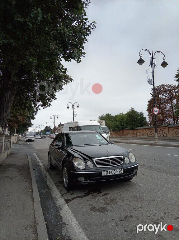 Mercedes E 220, 2.2 L, 2002 il, 334 000 km — Avtomobillər, Quba (3)