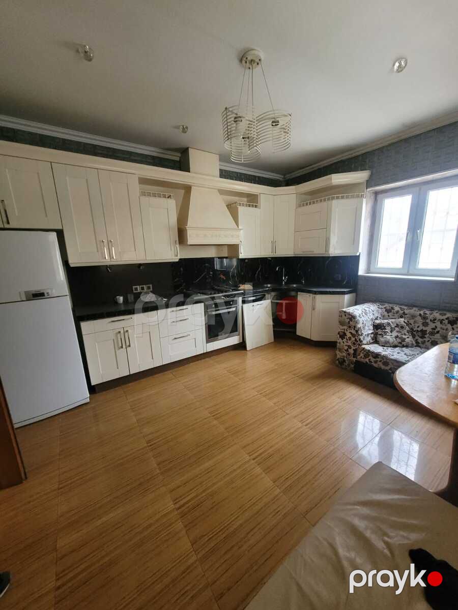 Satılır 12 otaqlı həyət evi/bağ evi 500 m² — Ev, villa, Bakı (4)