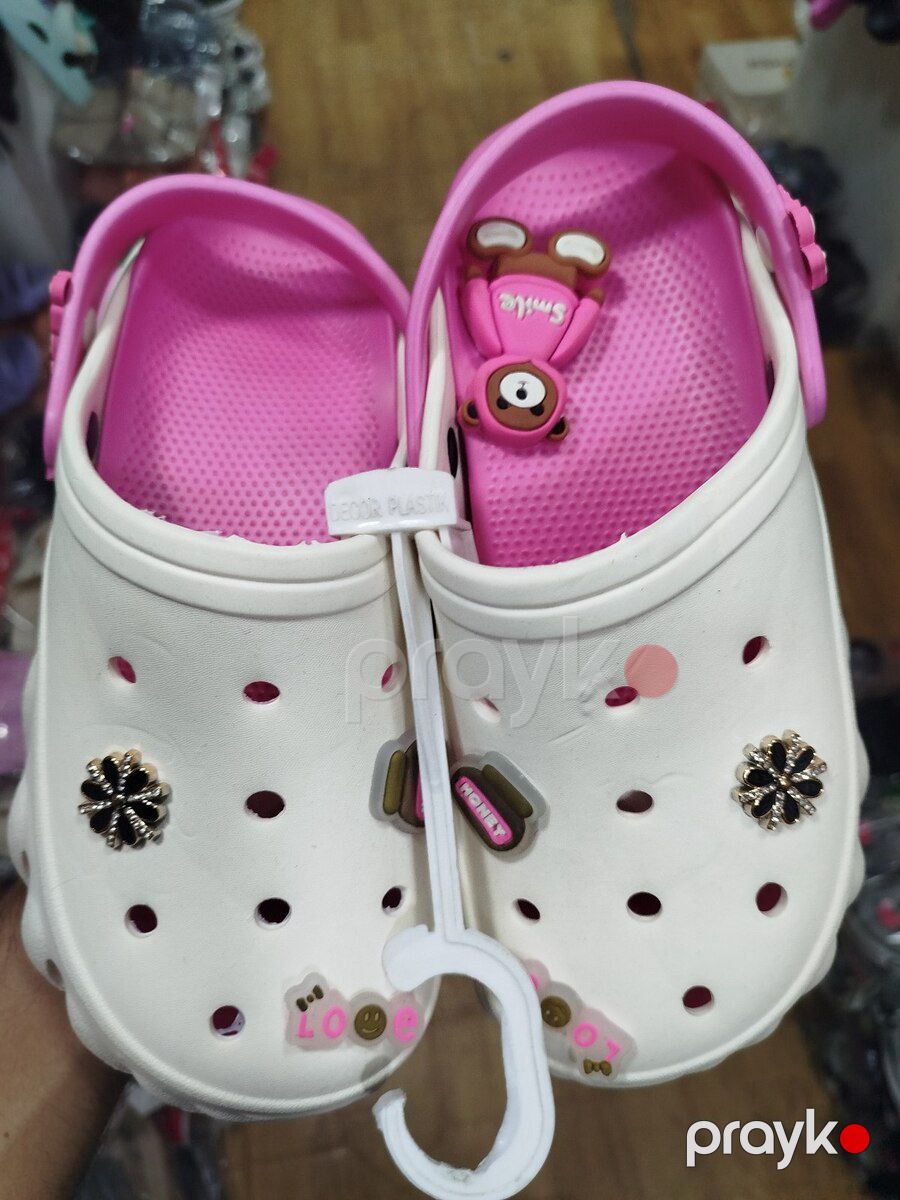 Crocs başmaqları — Geyim, ayakkabı, aksesuarlar, Bakı (4)