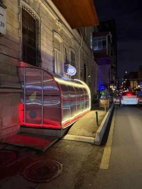 55 m² Obyekt / Ofis Satılır, Bayıl qəs., Səbail, Bakı — Bakı