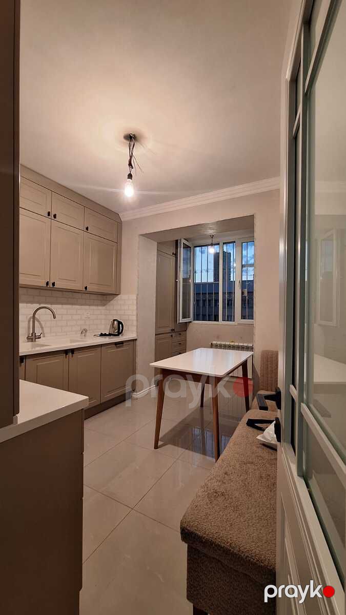 Satılır 3 otaqlı köhnə tikili 90 m² — Mənzil, Bakı (8)