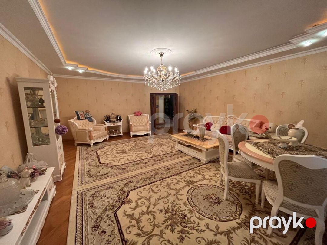 Satılır 4 otaqlı yeni tikili 202 m² — Mənzil, Bakı (2)
