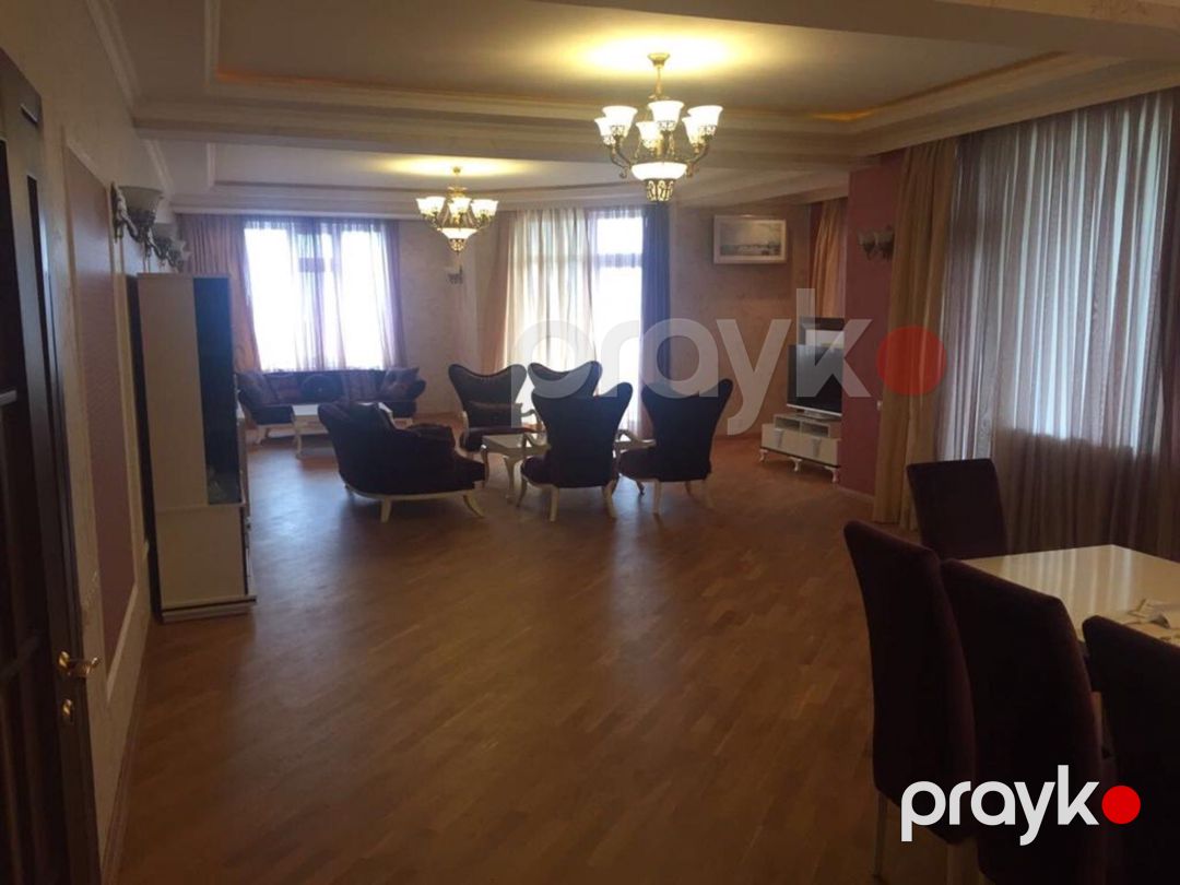 Satılır 5 otaqlı yeni tikili 300 m² — Mənzil, Bakı (4)