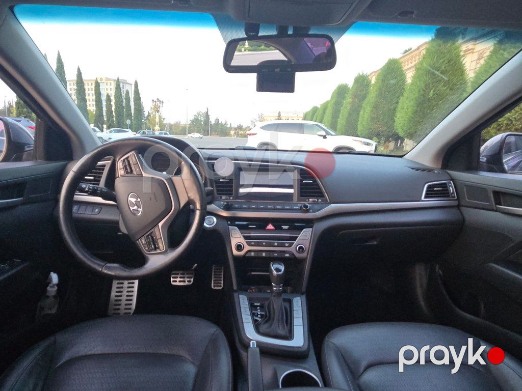 Hyundai Avante, 1.6 L, 2016 il, 180 000 km — Avtomobillər, Gəncə (3)