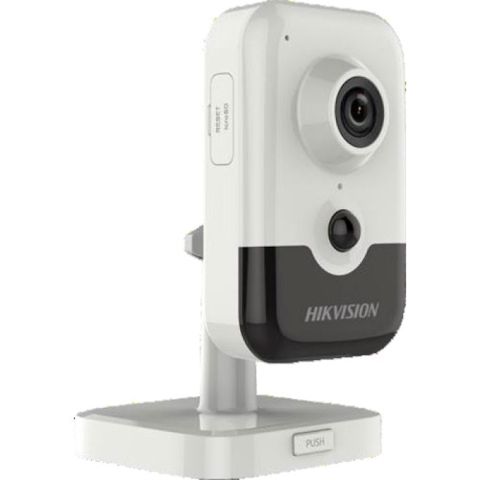 Hikvision DS-2CD2421G0-IW 2.0mm 2MP Wi-Fi IP Cube Kamera — Bakı