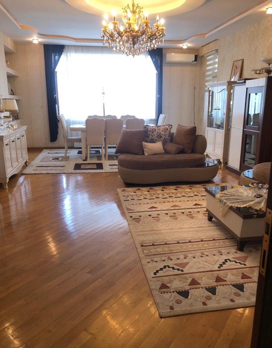 4 otaqlı mənzil 197 m² satılır — Mənzil, Bakı (7)