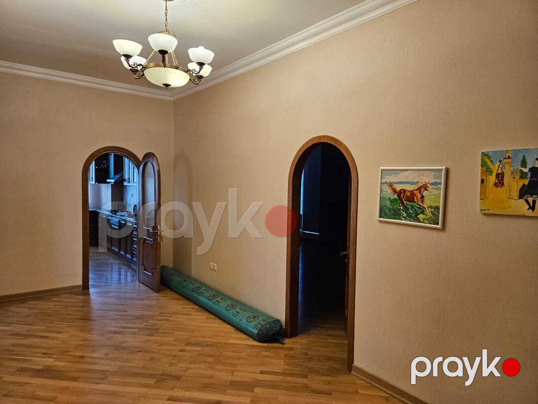 İcarəyə verilir 3 otaqlı köhnə tikili 150 m² — Mənzil, Bakı (6)