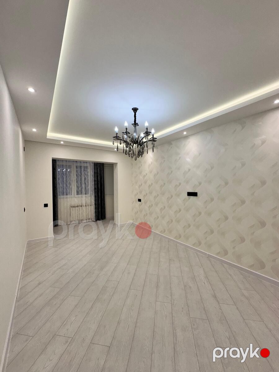 Satılır 2 otaqlı köhnə tikili 75 m² — Mənzil, Bakı (2)