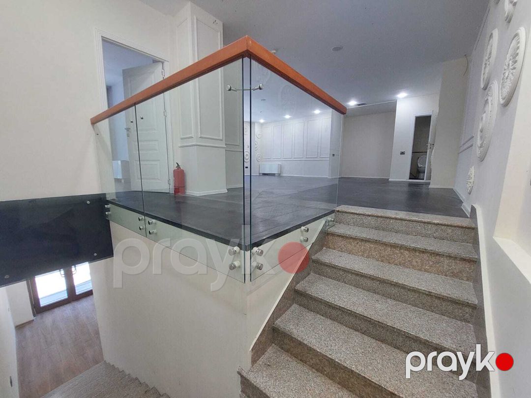 Satılır obyekt 175 m² — Əmlak, Bakı (5)