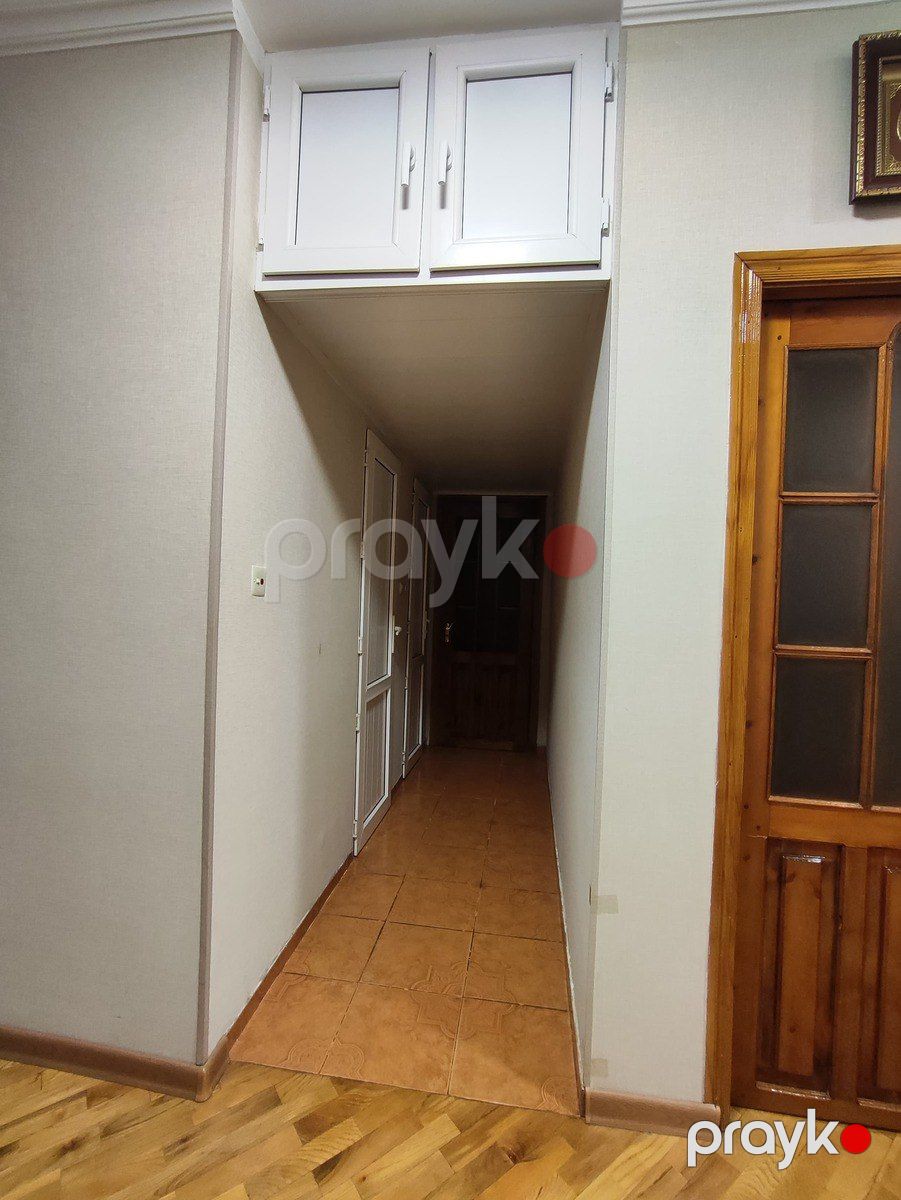Satılır 4 otaqlı köhnə tikili 105 m² — Mənzil, Bakı (7)