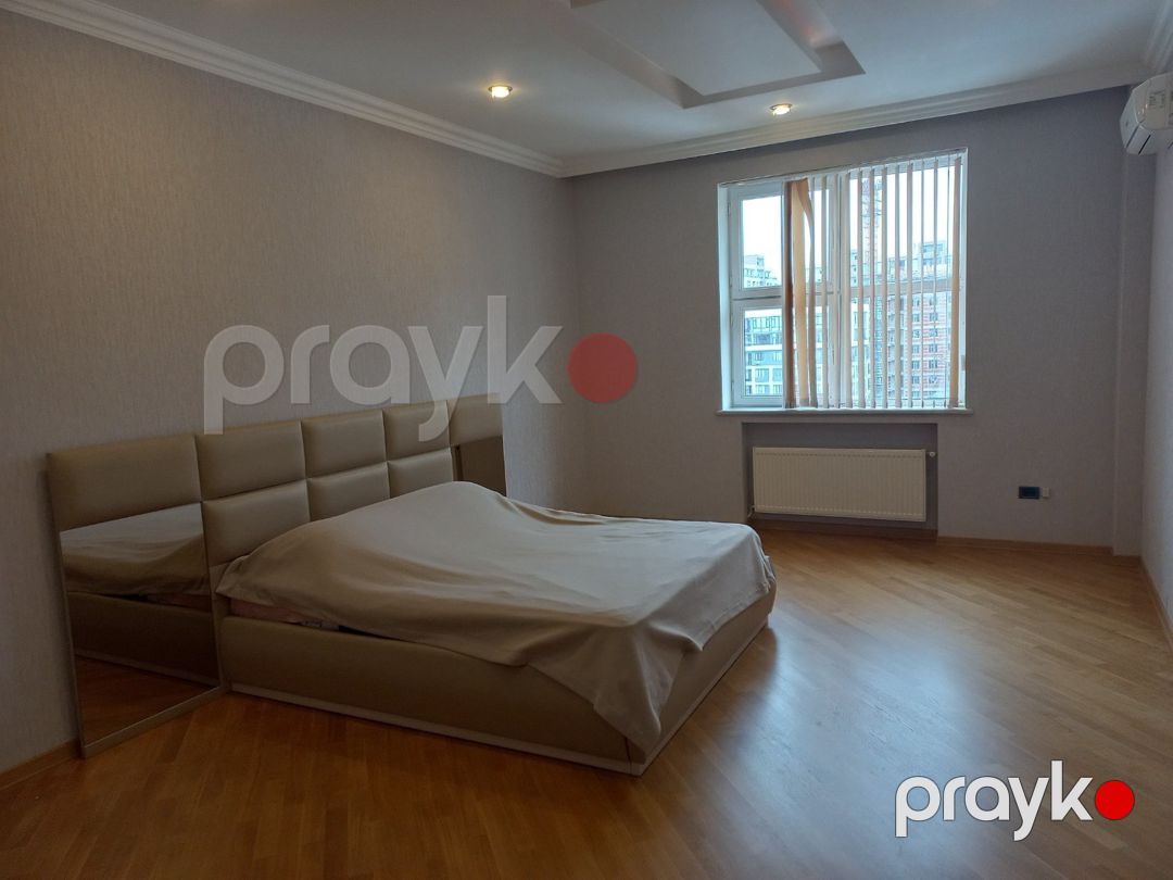 Satılır 4 otaqlı yeni tikili 216 m² — Mənzil, Bakı (2)