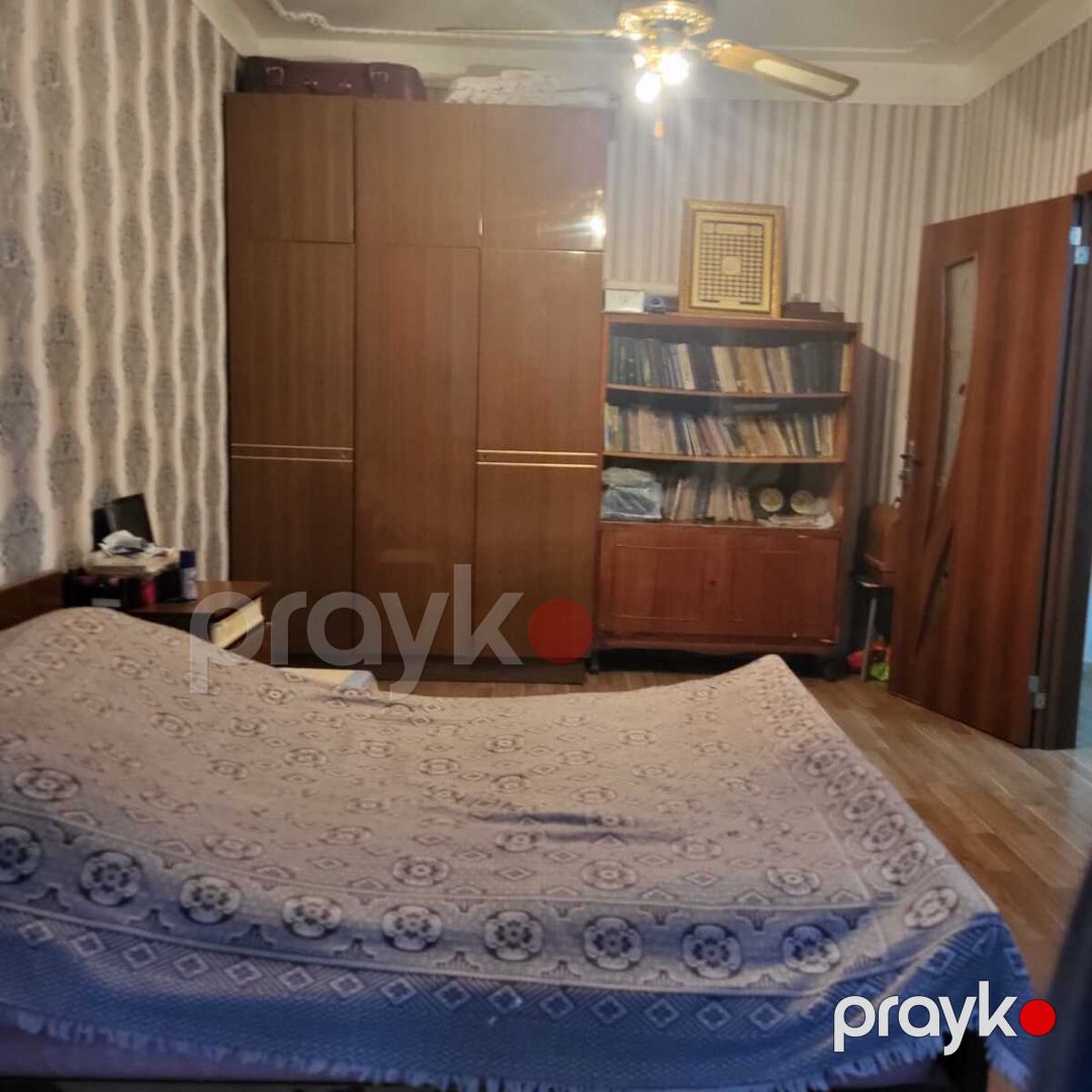 Satılır 4 otaqlı köhnə tikili 100 m² — Mənzil, Bakı (5)