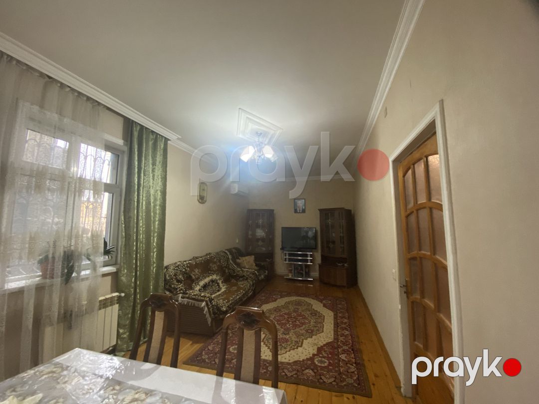 Həyət evi, Bakıxanov qəs — Ev, villa, Bakı (9)