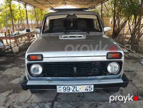 Lada (VAZ) Niva, 1.7 L, 2004 il, 146 000 km — Saatlı