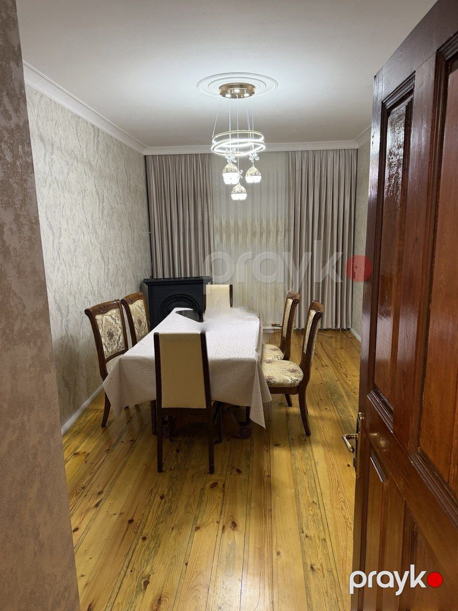 Satılır 4 otaqlı köhnə tikili 100 m² — Mənzil, Bakı (3)