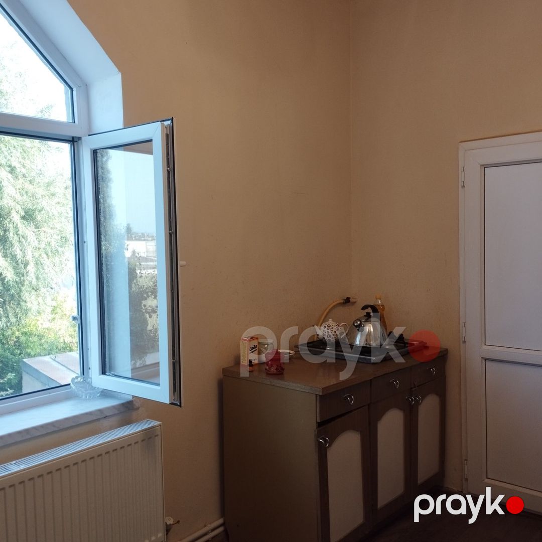 Satılır 6 otaqlı həyət evi/bağ evi 200 m² — Ev, villa, Bakı (8)