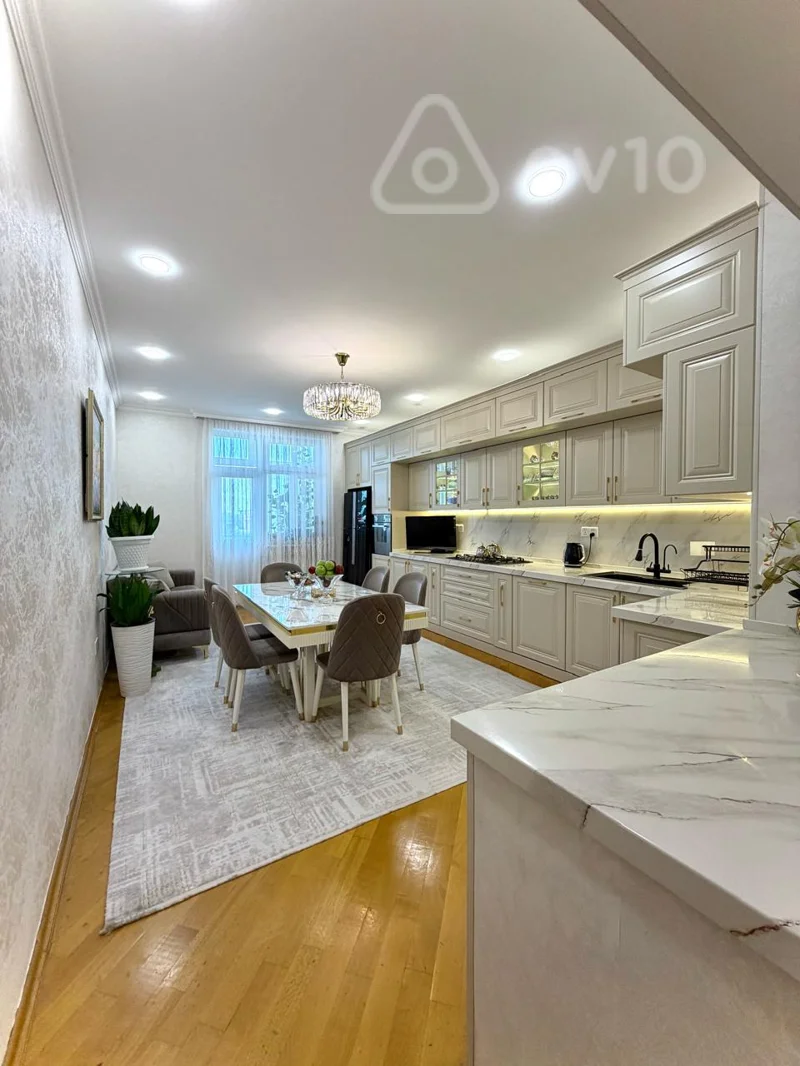 4 otaqlı mənzil, 220 m², Ceyhun Hacıbəyli — Mənzil, Bakı (3)