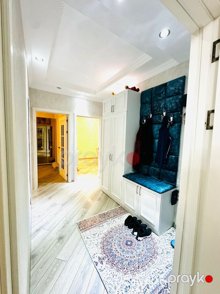 Satılır 4 otaqlı köhnə tikili 110 m² — Mənzil, Bakı (3)
