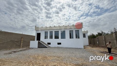 Satılır 8 otaqlı həyət evi/bağ evi 240 m² — Bakı
