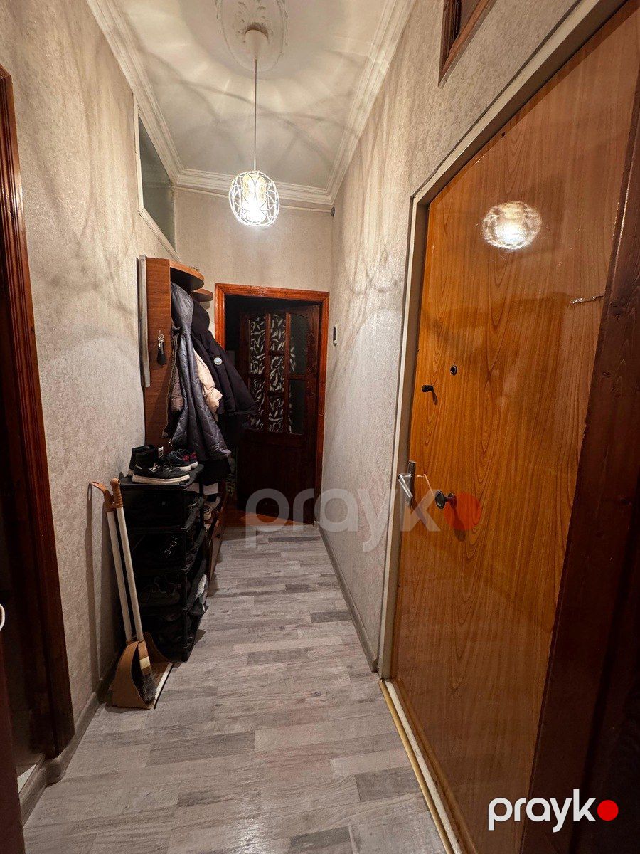 Satılır 2 otaqlı köhnə tikili 55 m² — Mənzil, Bakı (8)