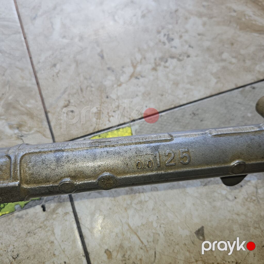 Mazda sükan rəki (mexaniki/servo üçün korpus) - Orijinal Mazda — Təkər idarəetməsi, Bakı (3)