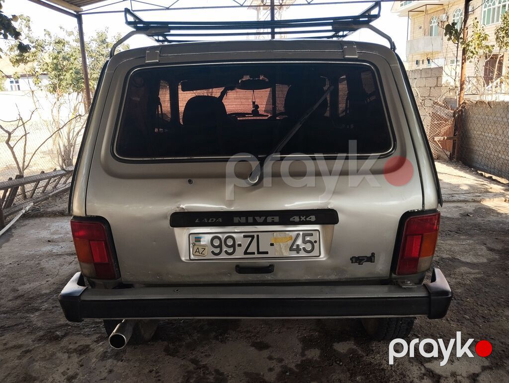VAZ (Lada) 4x4 Niva: 1.7 l 2004 il 160 km Ofrouder/SUV — Avtomobillər, Saatlı (2)